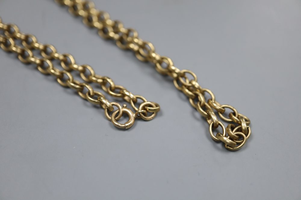 A 9ct oval link chain, 76cm,